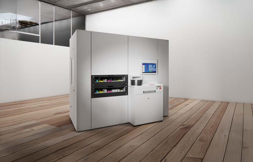 Magazzino robotizzato per la farmacia RIEDL Easy