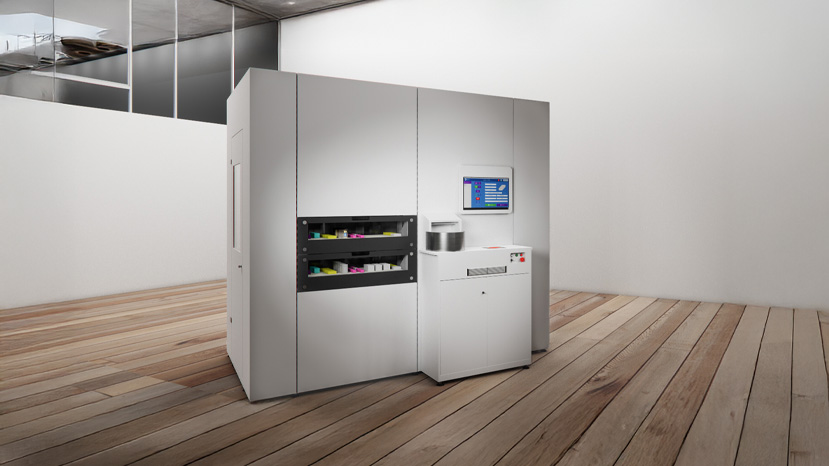 Magazzino robotizzato per la farmacia RIEDL Easy